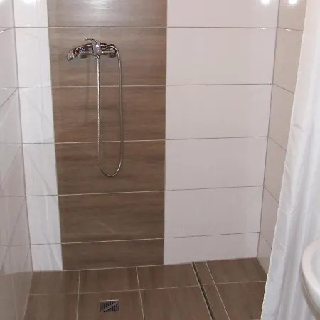 农家乐 Fabryka Odpoczynku