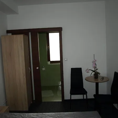 农家乐 Fabryka Odpoczynku