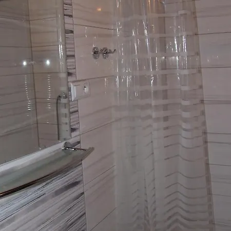 农家乐 Fabryka Odpoczynku *