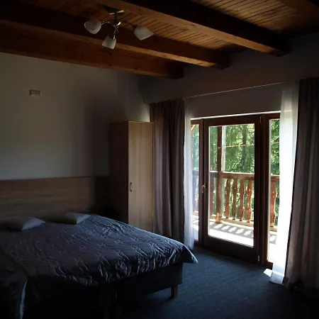 农家乐 Fabryka Odpoczynku 拉德库夫